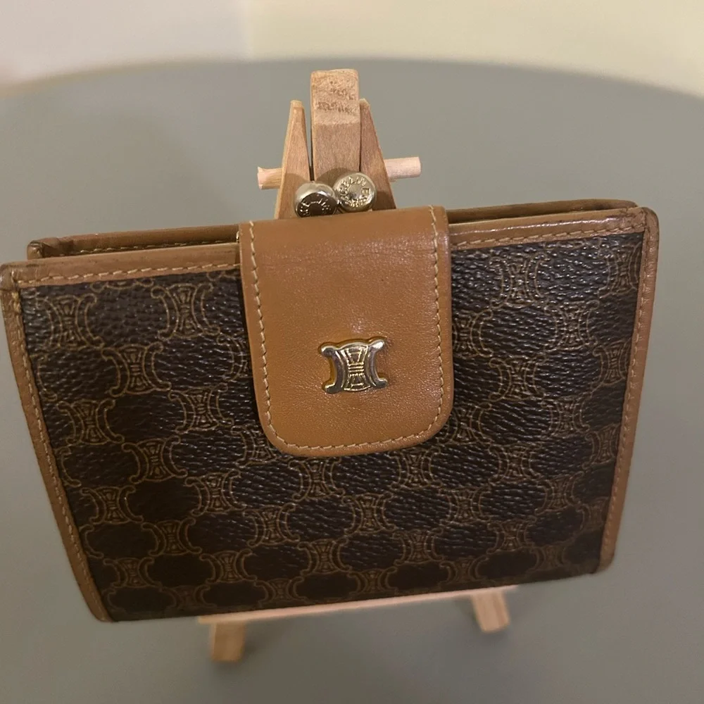 Authentic Celine Compact Kisslock Wallet, Vintage, Light Cognac Leather Trim